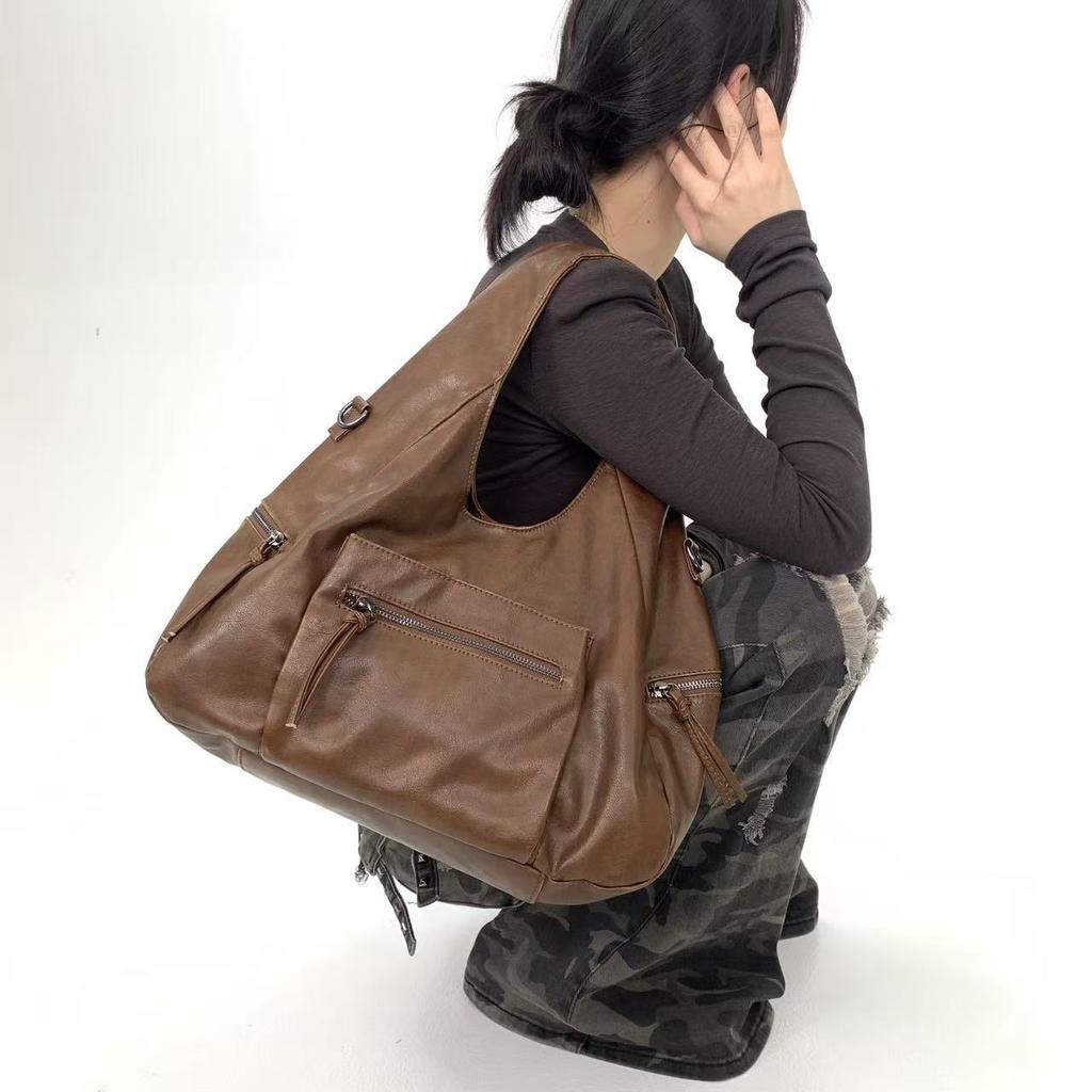 Personalized Street Dark Style Women's Shoulder Bag with Large Capacity and Multiple Pockets, Millennium Retro Tote Bag
