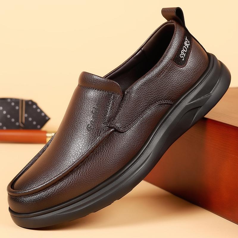 Fashion Soft Casual Leather Shoes Luxury Brand Handmade Loafers 2025 New Leather Mens Shoes Fashion Slip on Outdoor Sneakers Mocassins