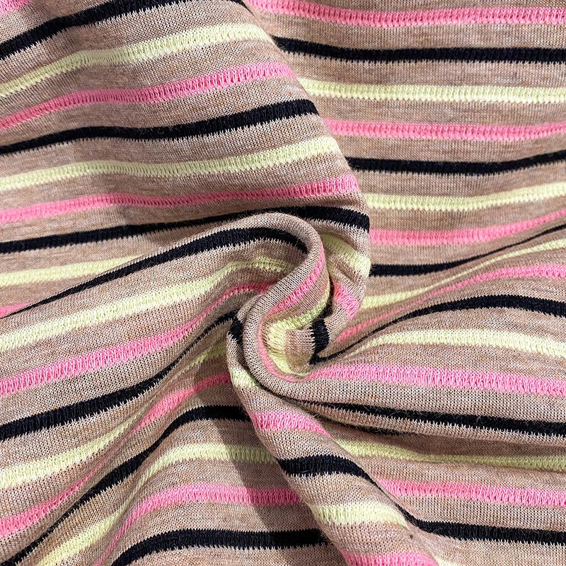 T-shirt à manches courtes rayé extra-large, élégant, unique et super beau