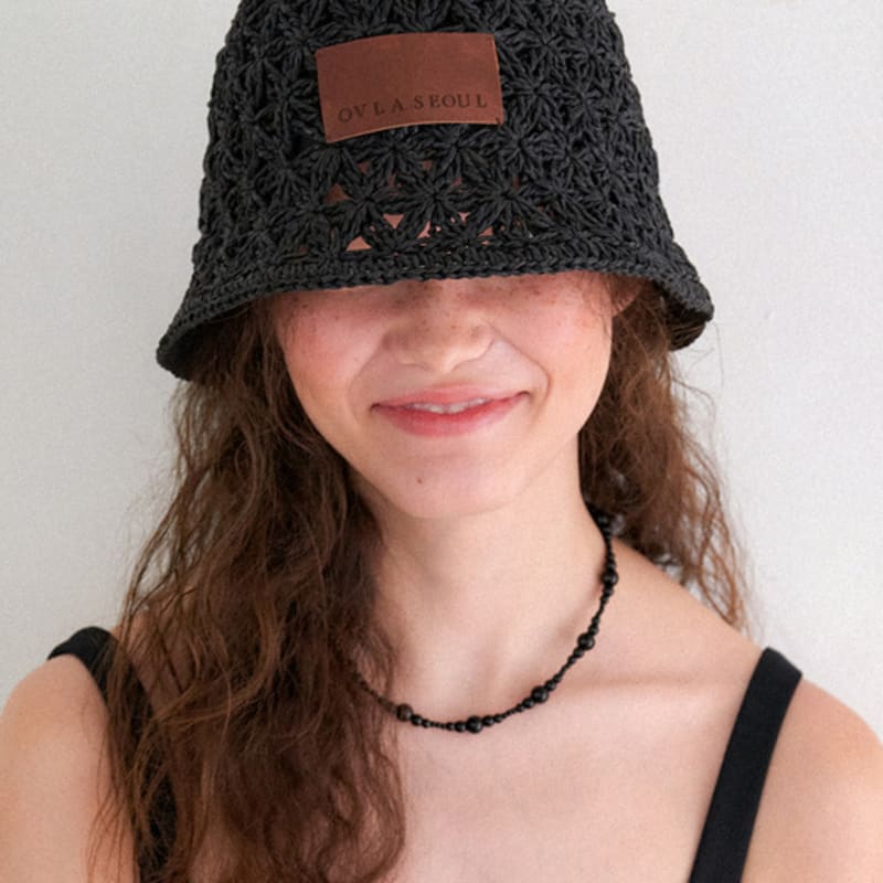 

OVLA [HAND CROCHET] PAPER BONNIE BUCKET HAT_2color HA051 black