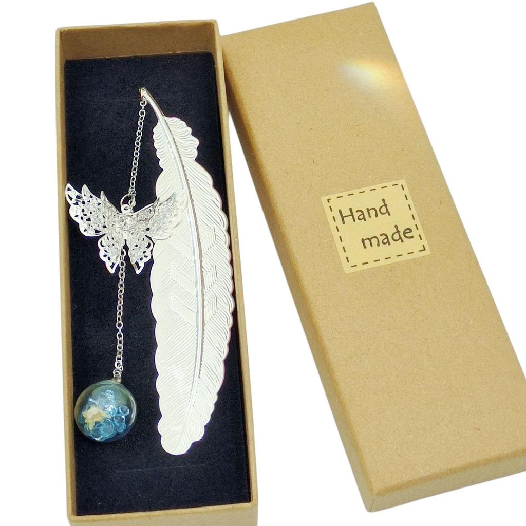 Chinese Style Dried Flower Bookmark with Feather, Metal Butterfly & Tassel - Ideal Teacher's Day Gift