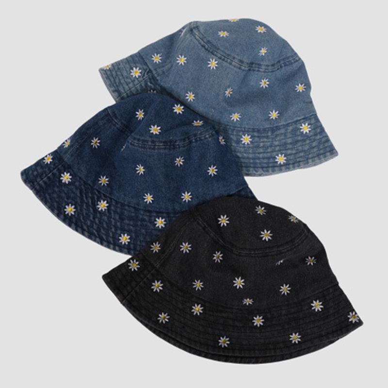 Chrysanthemum Embroidered Cowboy Smiling Face Fisherman Hat Women'S Sunshade Hat