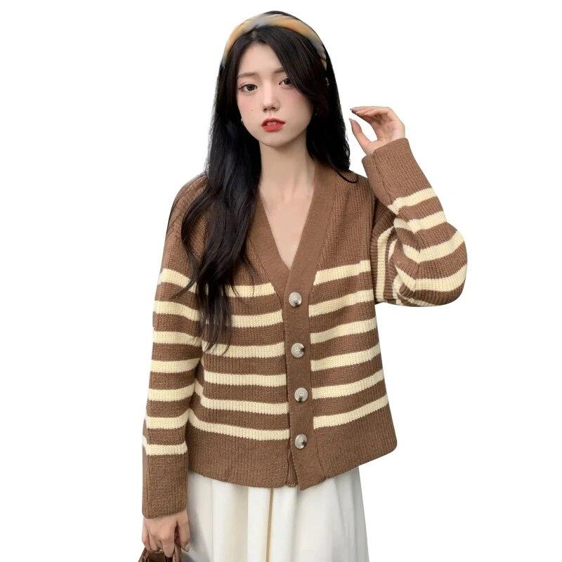 

Осенний женский ребристый вязаный кардиган, свитер на пуговицах, полосатый кардиган в стиле ретро, ​​пальто с длинным рукавом, v-образным вырезом, свободный свитер в повседневном стиле One Size