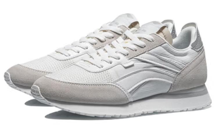 Li Ning ChengFeng Cushioning Slip Resistant Abrasion Resistant Lightweight Low Top Running Shoes Men's Mist White AGCR195-3