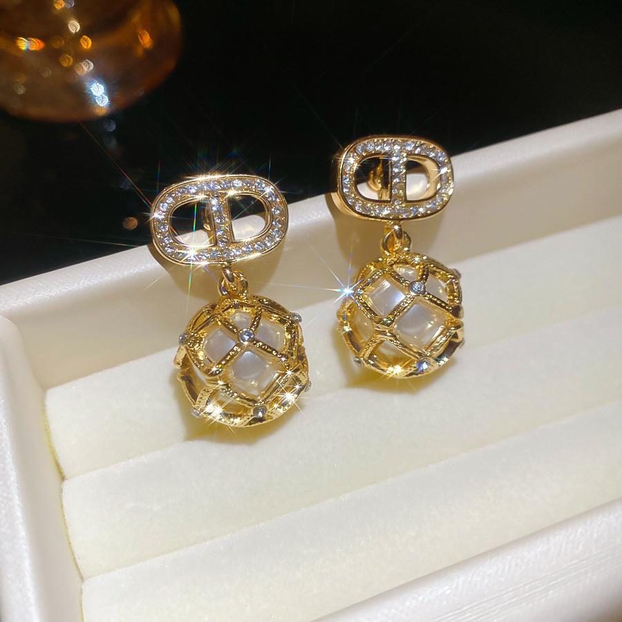 Жемчужные серьги-гвоздики в форме пятачка свиньи Французская ретро элегантность темперамент универсальные серьги серьги легкой роскоши