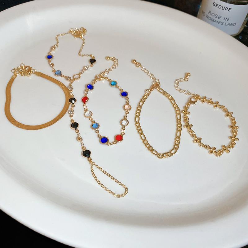 Crystal Beaded Chain Bracelet Set, Light Luxury High-end Bracelet Stacked with Retro Temperament Commuter Jewelry Women