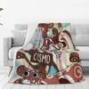 Mjuk Cosmo Collage Pläd Premium Flanellfleece Lättvikt Dandys World Spelpläd Mysiga Plyschfiltar Användning alla årstider