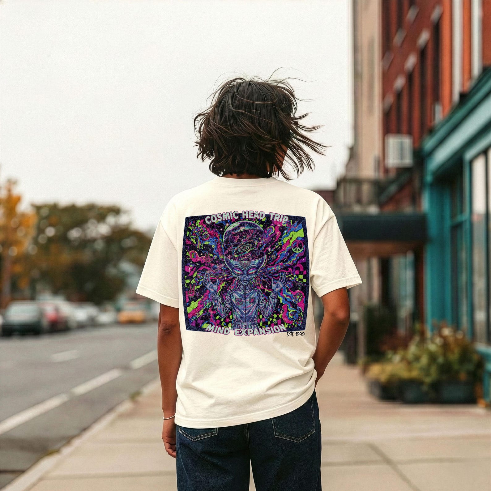 Vintage Alien Retro 90s T-Shirt | Neon Cosmic Trippy Festival L