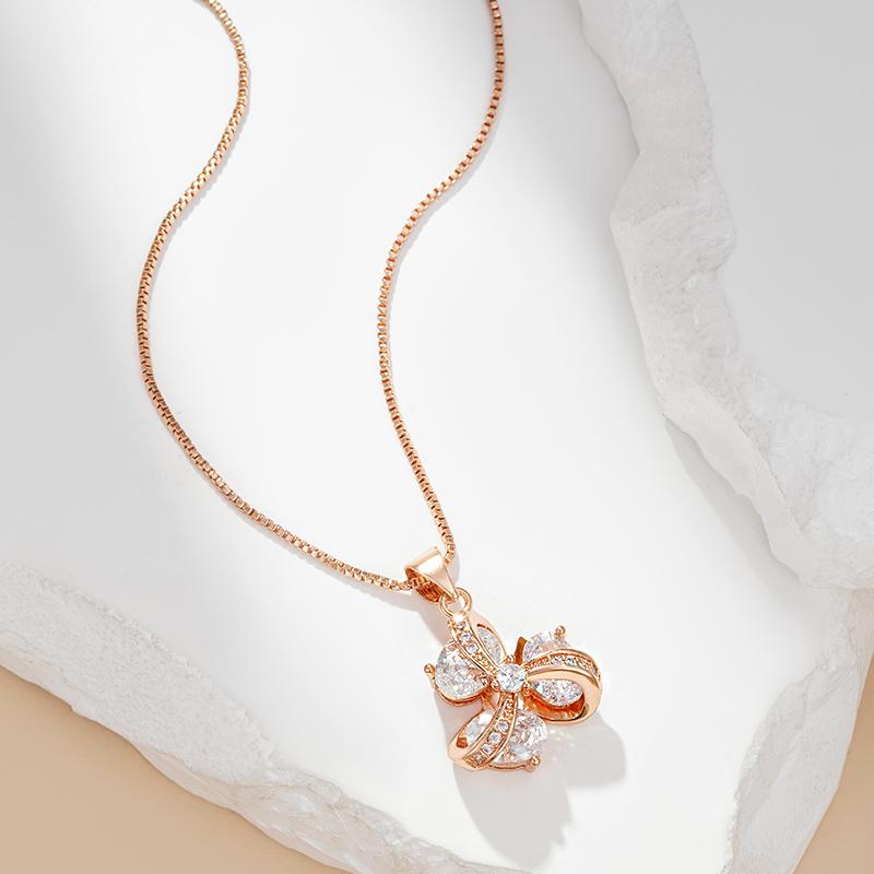 Crystal Flower Pendant Necklace For Women  Rose Gold Color Natural Zircon Accessories Daily Fine Ethnic Jewelry