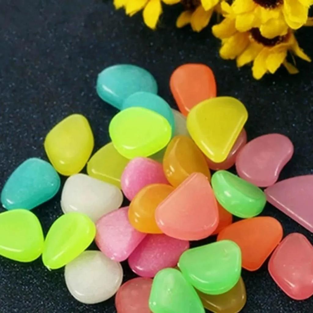 Luminous Stone Shell Conch Aquarium Scenery Fluorescent Stone Color 50pcs