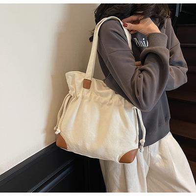 Vielseitige neue Damen-Umhängetasche süßer College-Studenten-Faulenzer-Stil Klasse große Kapazität Messenger-Tote Damen-Tasche
