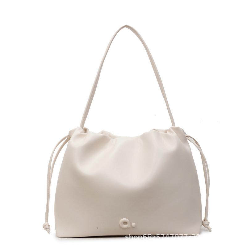 Summer small bag women's 2025 new simple and versatile shoulder messenger bag is popular this year ins tote bag