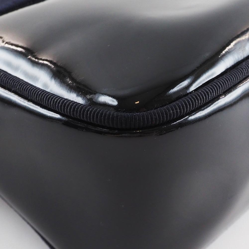 Salvatore Ferragamo Vala Shoulder Bag DE-21 3096 black Patent leather Women Used