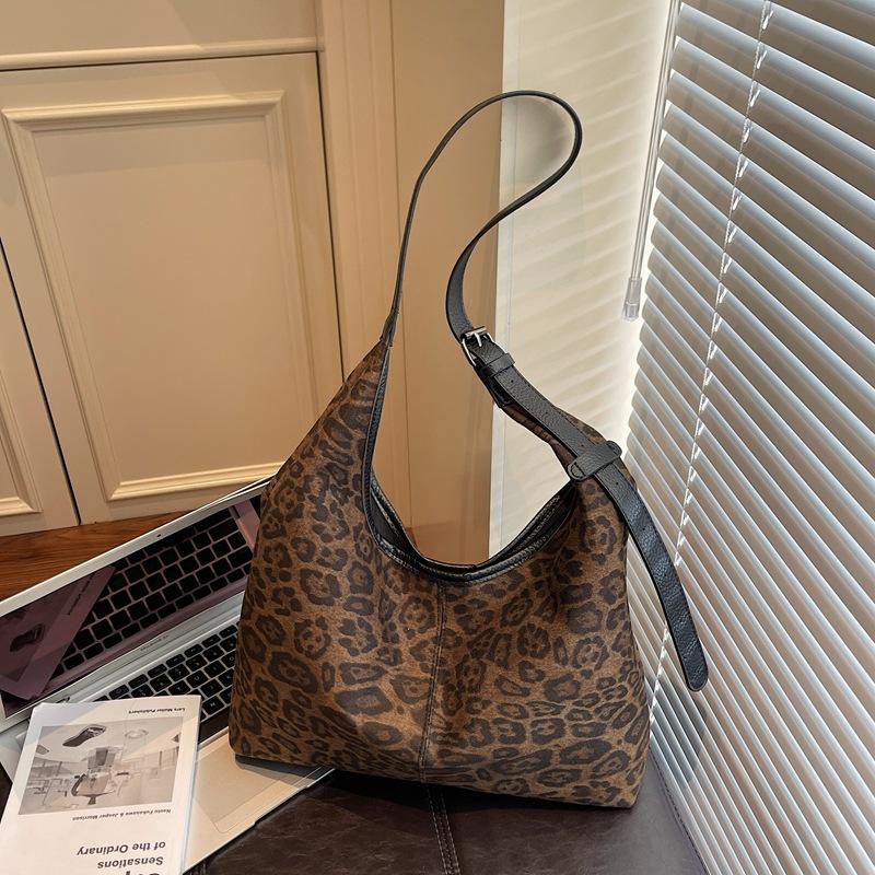 Leopard Print Bag Women's Large-capacity New Autumn and Winter Retro Shoulder Messenger Bag Casual Commuting