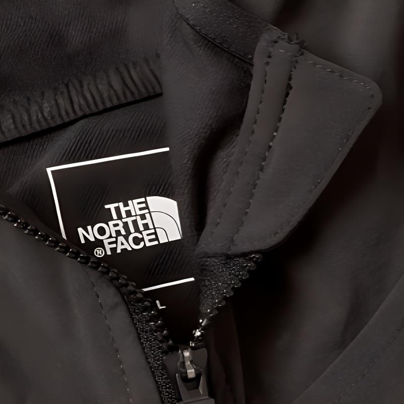 The North Face Jackets & Coats Men's Black NP72381-K