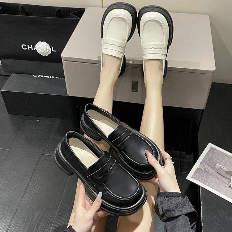 Britischer Stil kleine Lederschuhe Frühling neu schlicht dicker Absatz College-Stil