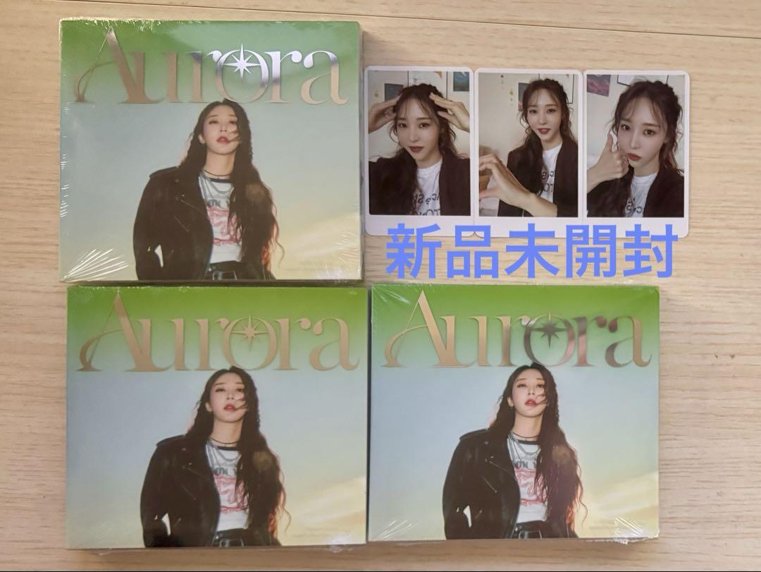 

[USED] Aurora Moonbyul Special Edition 3-Disc Set with Bonus Trading Card