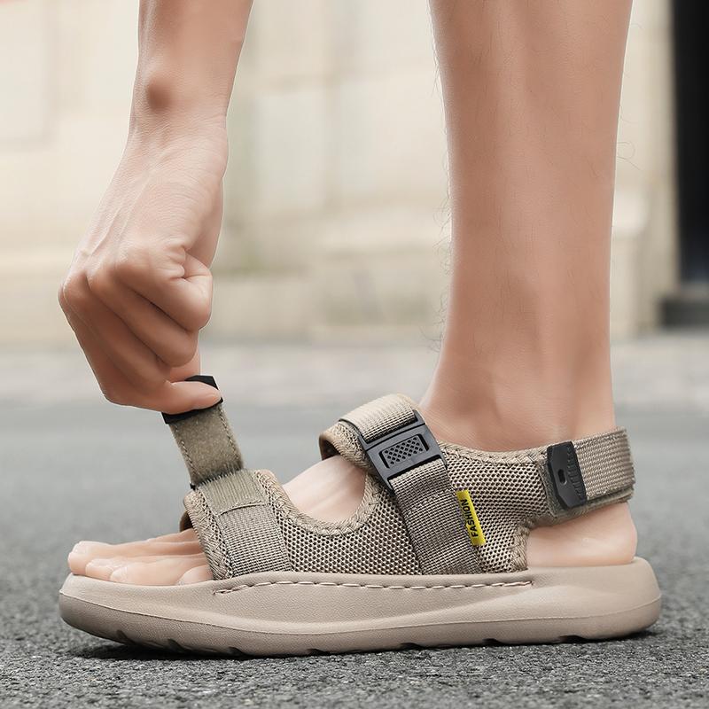 Fashion New Summer Men Sandals Fashion Roman Style Beach Sandals Breathable Thick Sole Casual Flat Sandals Lightweight Outdoor Sneakers