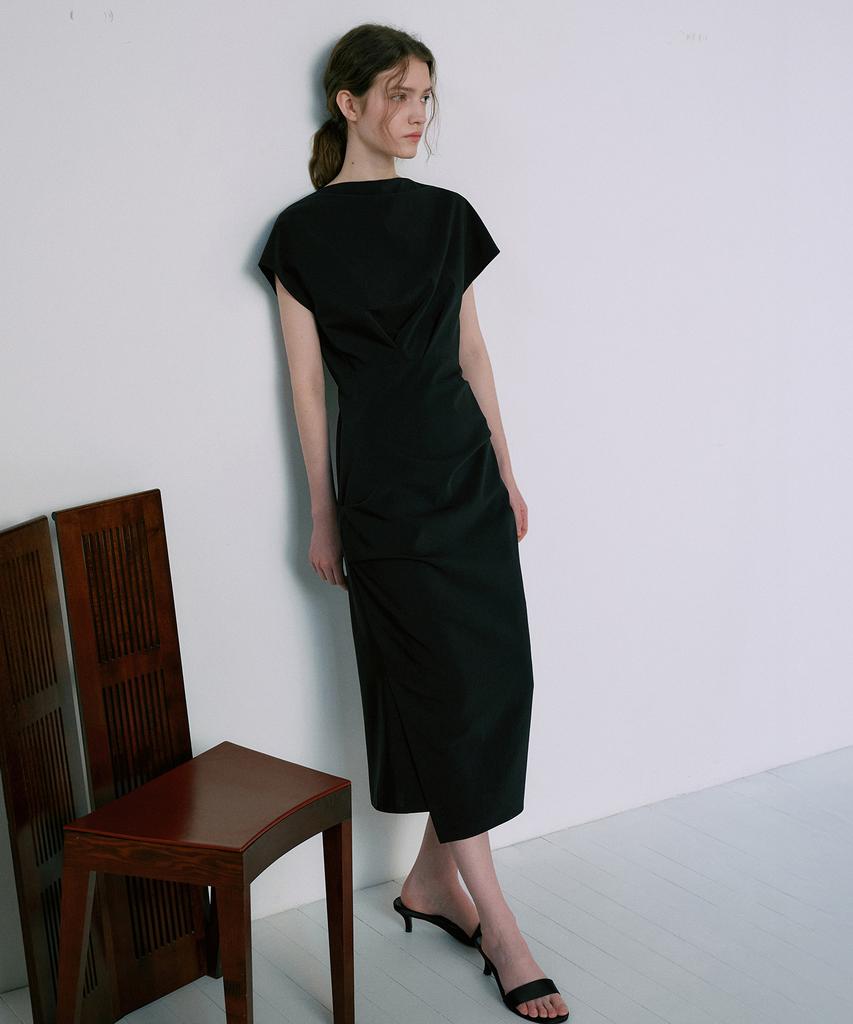 Lamerei Cap Sleeve Boat-Neck Dress[Lmbfspdr806]-Black