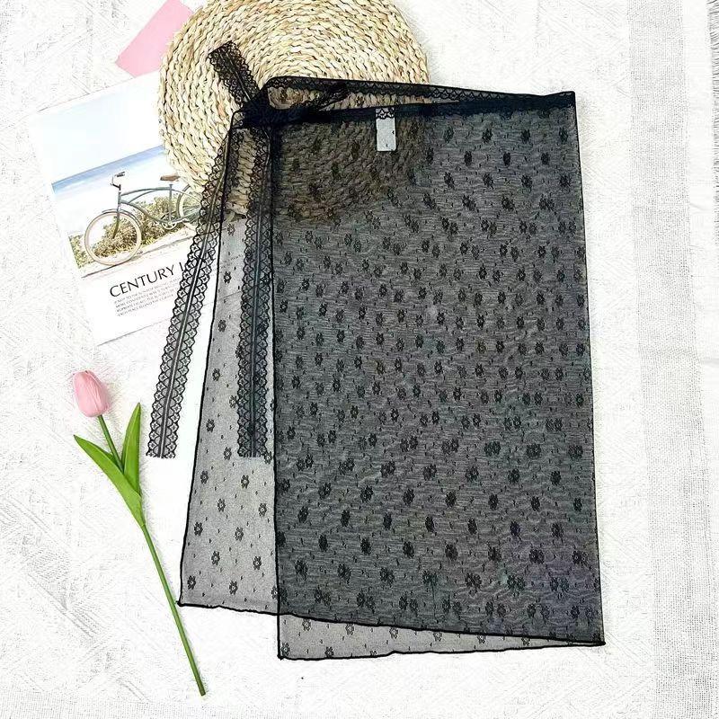 Gładka Przezroczysta Warstwowa Spódnica Midi z Wysokim Stanem, Wiązana i z Koronkowymi Detalami