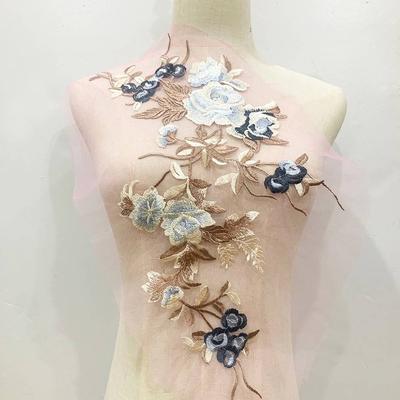 Adesivos de Flores Bordadas Florais com Fundo de Rede para Vestidos de Casamento e Fantasias de Palco