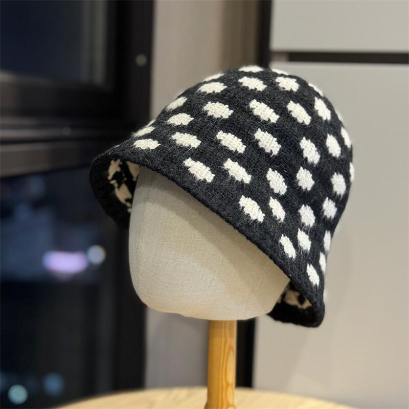 New Wool Hat Women's Winter Warm Polka Dot Knitted Hat Casual Face Small Bucket Hat Big Head Cold Hat
