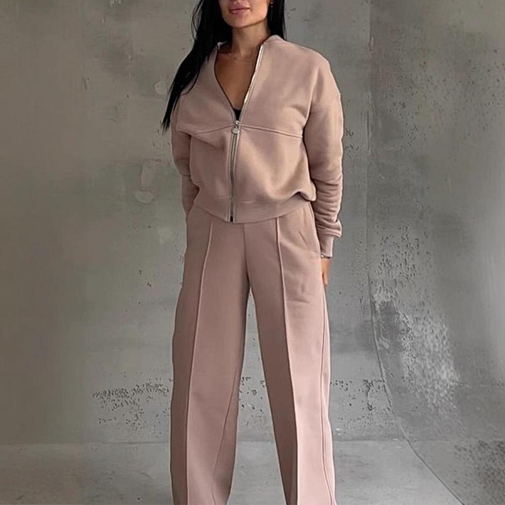 Women's Spring & Autumn Sweater Set: Trendy Zipper Cardigan & Trousers for Casual Fashion.