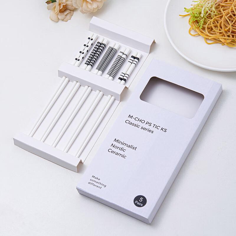 

Керамический набор палочек для еды в стиле Хепберн