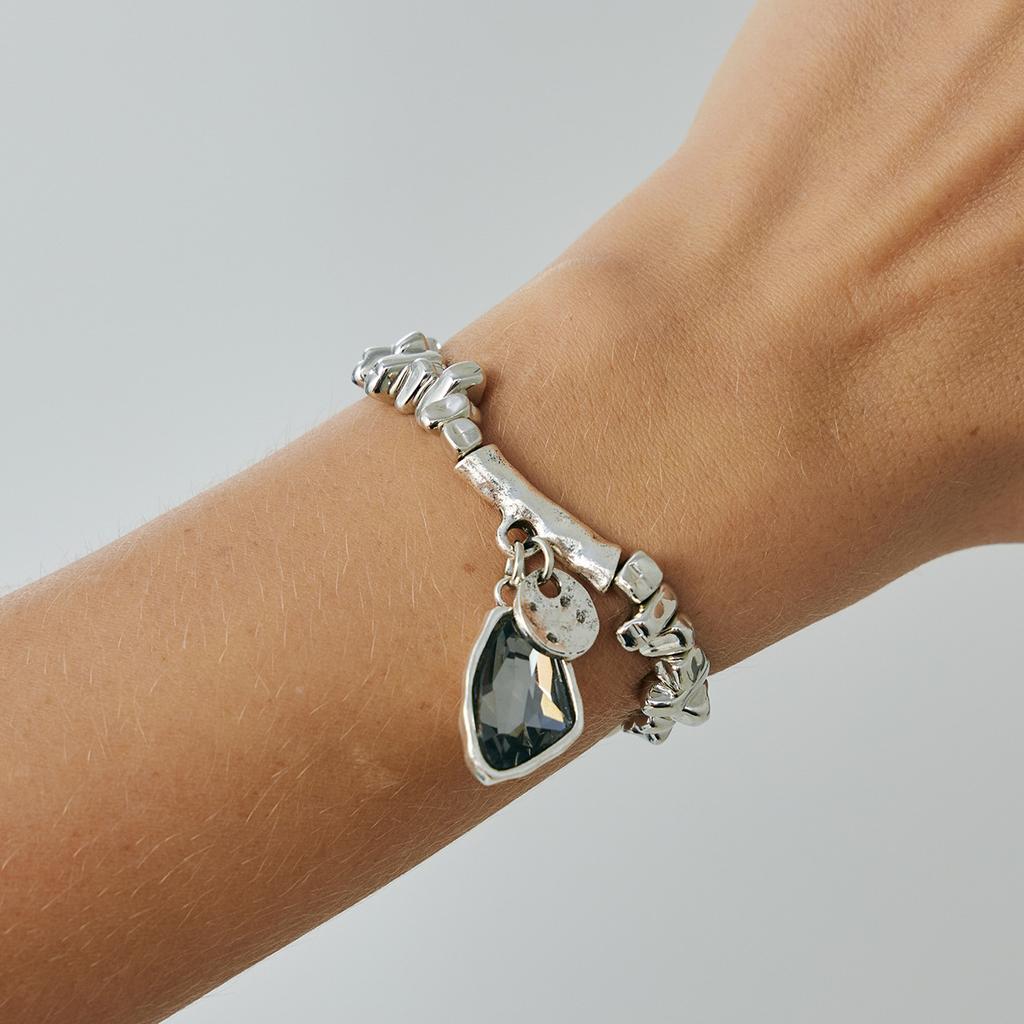 New Irregular Beads Bracelets for Women Fashion Elegant Charm Black Heart Pendant Bracelet Wedding Party Jewelry Gift