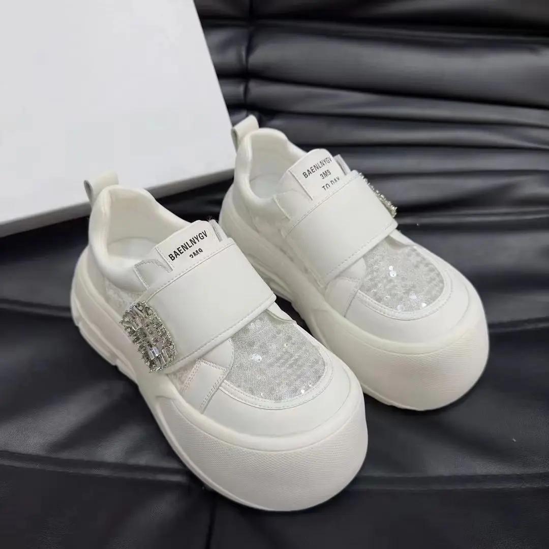 

Новые женские вулканизированные туфли повседневные спортивные туфли толстая подошва со стразами однотонные женские туфли с плоским дном круглый носок низкие туфли 40