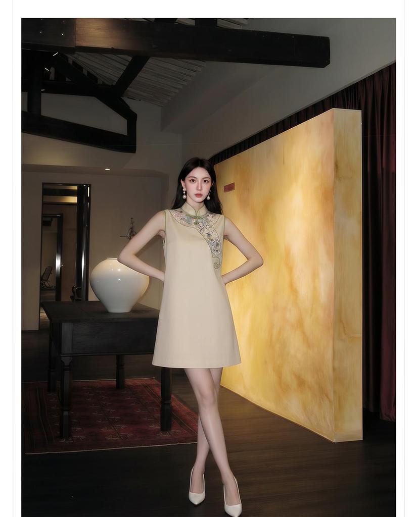2026 Sommer A-Linien-Ärmelloses Kleid im chinesischen Stil mit Stickerei - P0150