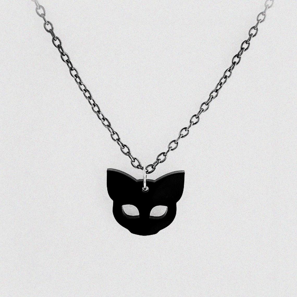 

New Arrival Fashion Hip-hop Black Cat Head Pendant Necklace for Women Men Personality Simple Animal Jewelry Accessories Gifts
