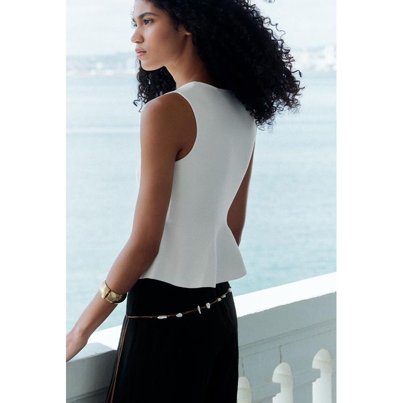 Summer New Product Women's Clothes Decorated Row Button Cropped Short Skirt Hem round Neck Simple Knitting Tops 5536075