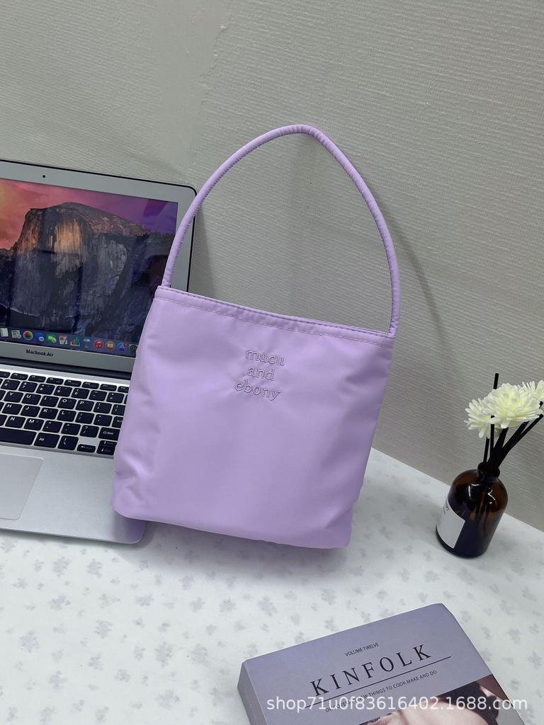 Niche Design Women'S Bag Fashion Commuter Embroidered Handbag Shoulder Nylon Bag