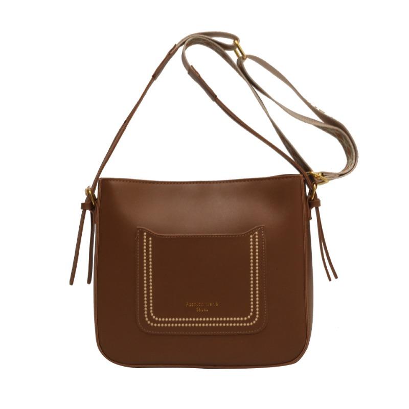 

Simple and large-capacity underarm tote bag women s bag autumn small and fresh shoulder oblique span bag коричневый