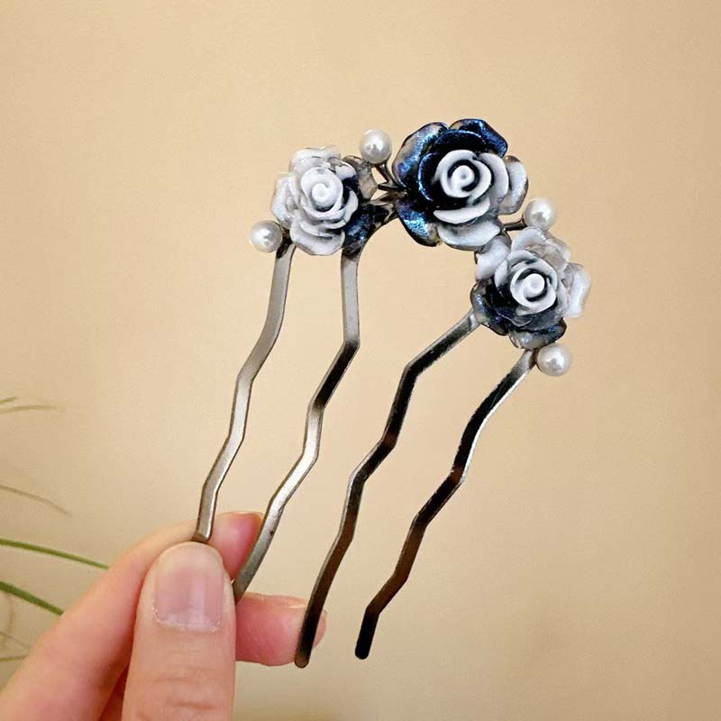 

Vintage Red Velvet Rose Flower Hair Stick For Women Girls Elegant Metal U-shaped Hairpin Hanfu Headwear Hair Accessories