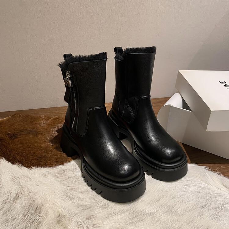 Cow Fur Integrated Boots Korean Version Thick-soled Women's Boots Thick Velvet Cotton Boots 2025 Winter New Thick Medium Heel Martin Boots