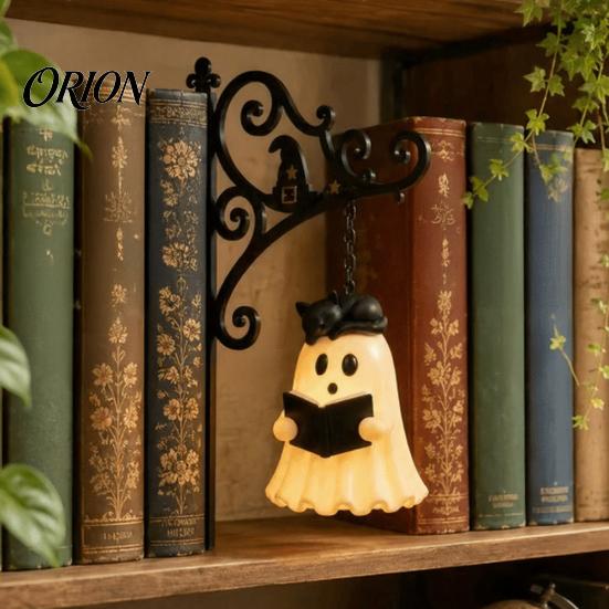 Small Bookshelf Display Hanging Ghost Book Light, Spooky Iron Decor with Warm Retro Lamp Glow, Gothic Reading Corner Ambient Lighting for Halloween