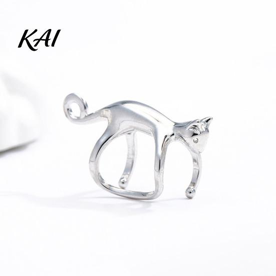 Dainty Ear Accessory 1 Pc Cute Cat Cuff Earring for Women, Funny Kitten Fashionable Decor Animal Cartilage Wrap Around Earring, Non Piercing