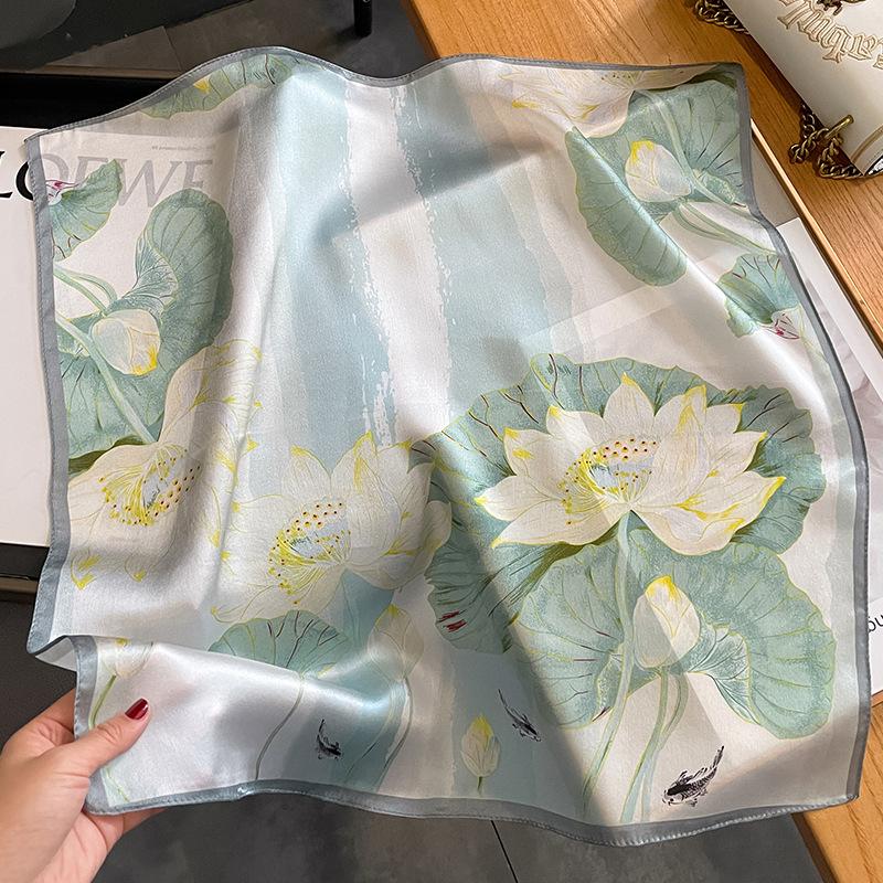 53 * 53cm Mulberry Silk Small Square Scarf Multifunctional Professional Fashion Decoration Silk Scarf For Spring And Autumn Warmth Shawl