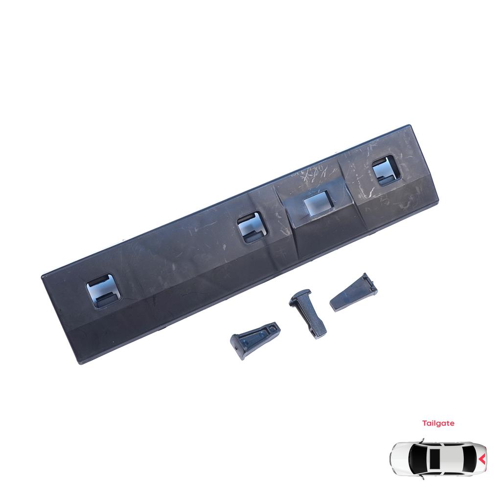 ESP1247 Horná lišta dverí zadného panelu pre Mercedes Sprinter W901 W902 W903 W904 VW LT MK2 1996-2006 9017660219