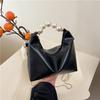Elegant Women's Pearl Handbag 2025: Chic Chain Shoulder Crossbody with Simple Texture