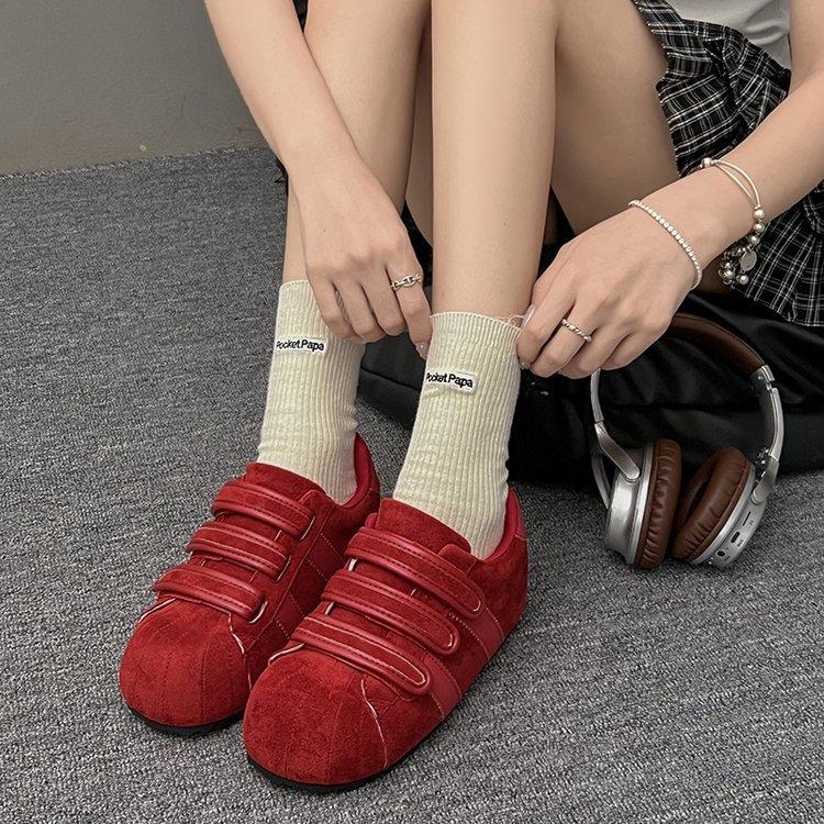 2025 new matte leather Velcro Kapibara big head casual board shoes Dexun shoes flat single shoes women