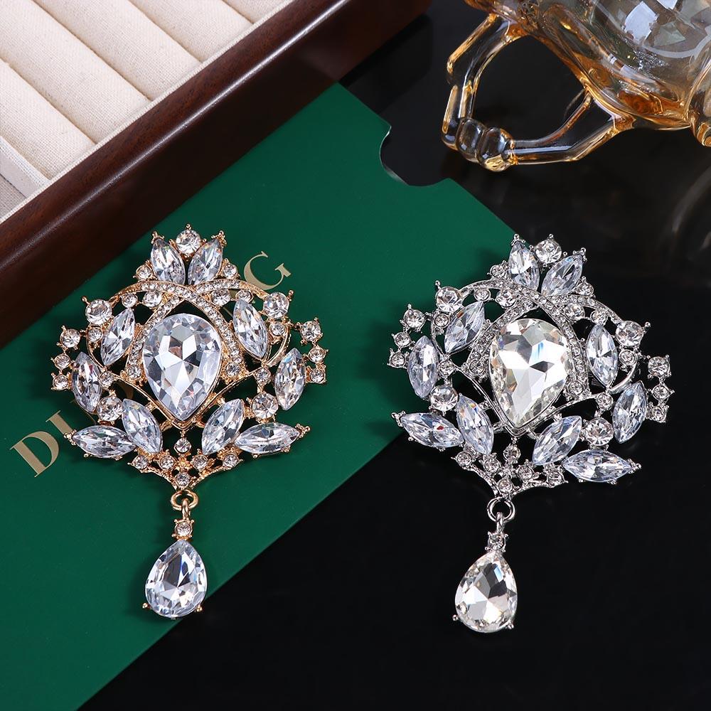 Gifts Rhinestone Zinc Zinc Alloy Crystal Women Brooch Clothing Accessory Korean Style Brooch Fashion Jewelry