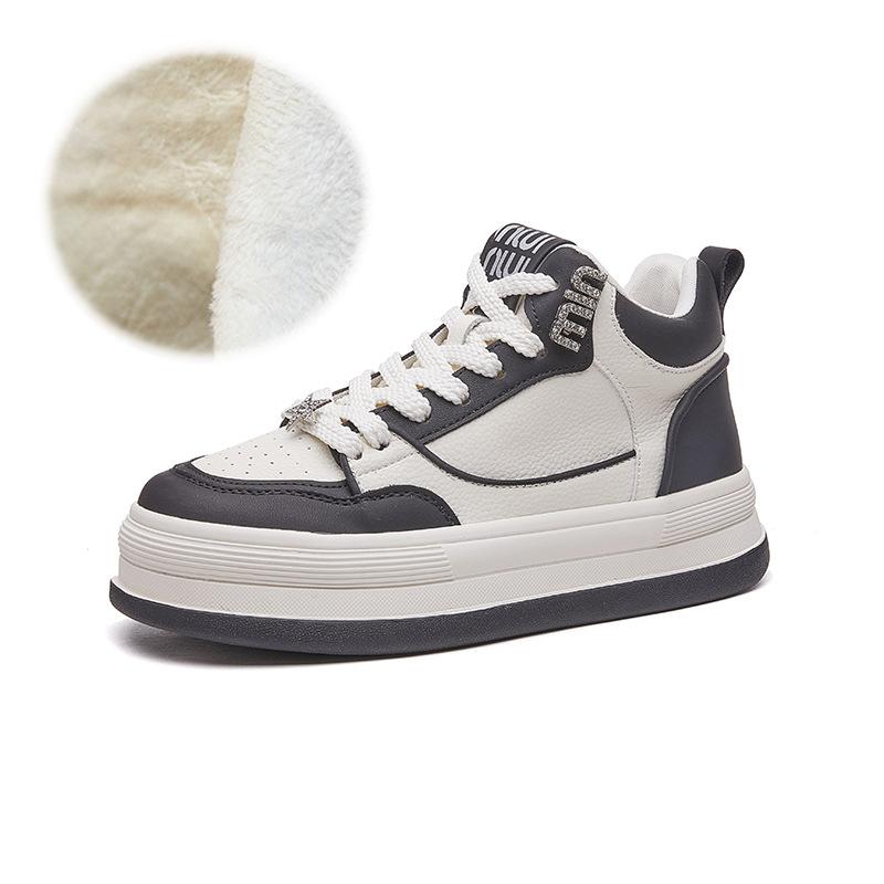 

2025 осень и зима новые высокие кеды на платформе женские универсальные спортивные кеды для скейтборда корейская версия кожаные популярные повседневные короткие ботинки 40