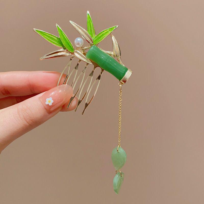Retro Fan-Shaped Tassel Hair Comb - Hanfu Headdress Accessory Hairpin