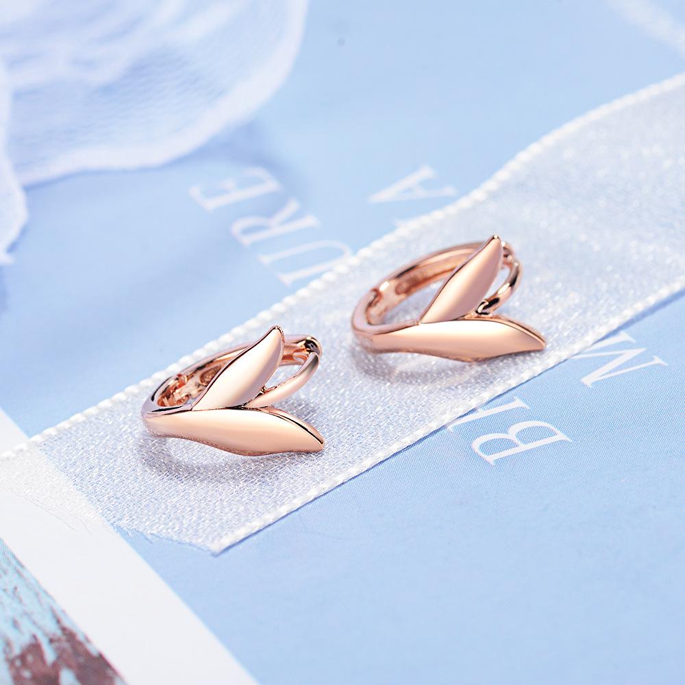 New 925 Sterling Silver Heart Stud Earrings For Women High Quality Exquisite Student Girlfriend Jewelry Accessories Heart Gift