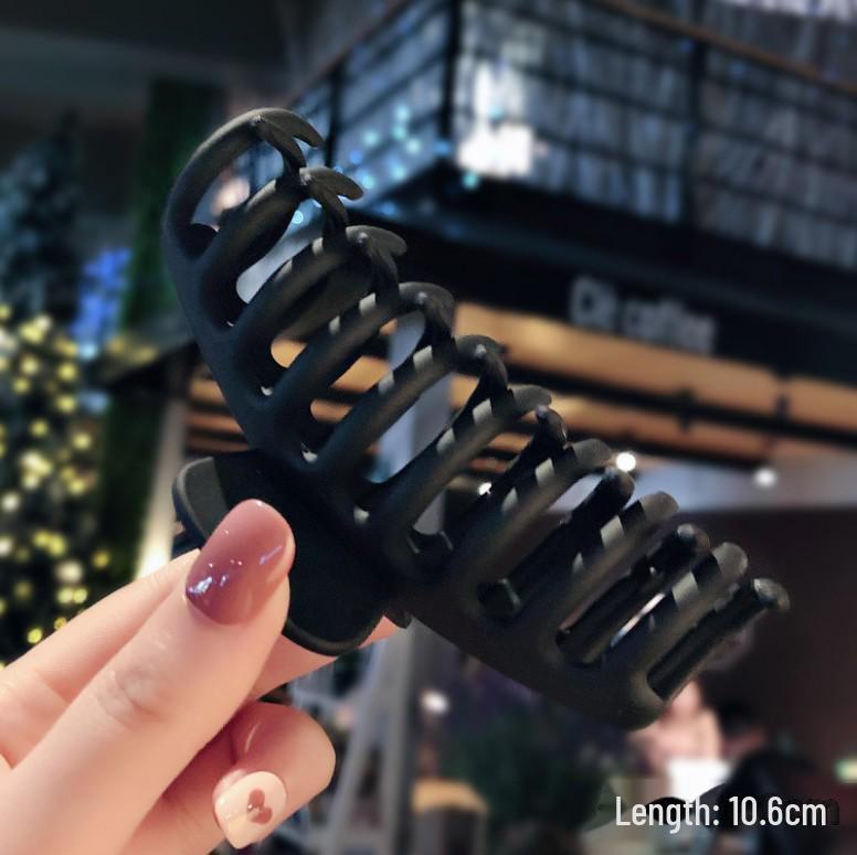 Classy Frosted Hair Clip with Pearls for Women's Hair - Large Shark Design for Back of Head