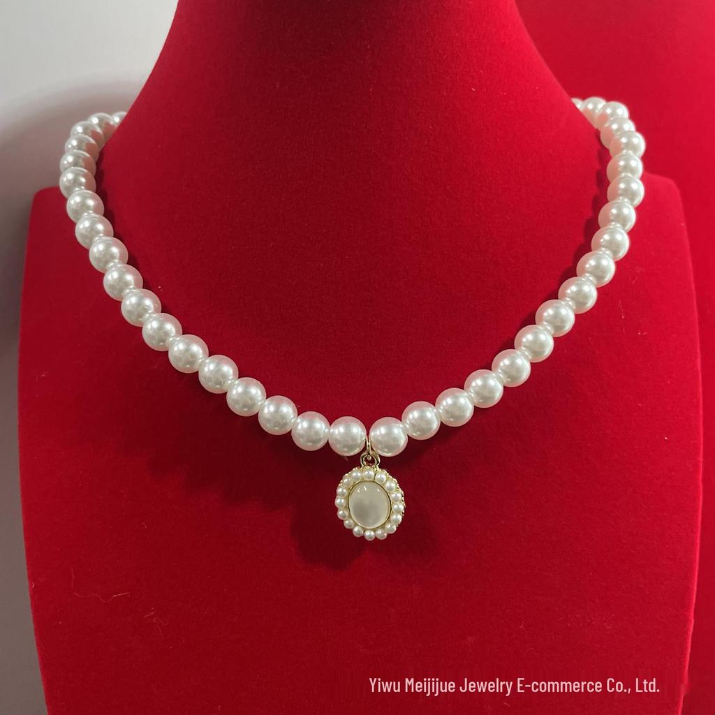 Retro Perlen- und Quasten-Choker-Halskette mit blauer Diamant-Schichtung - Modischer Strand-Schlüsselbein-Schmuck für Damen