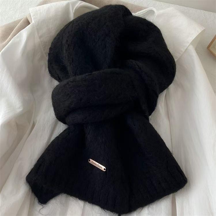 Knitted scarf keeps warm winter atmosphere, solid color lazy small scarf versatile high-end couple women's autumn and winter scarf